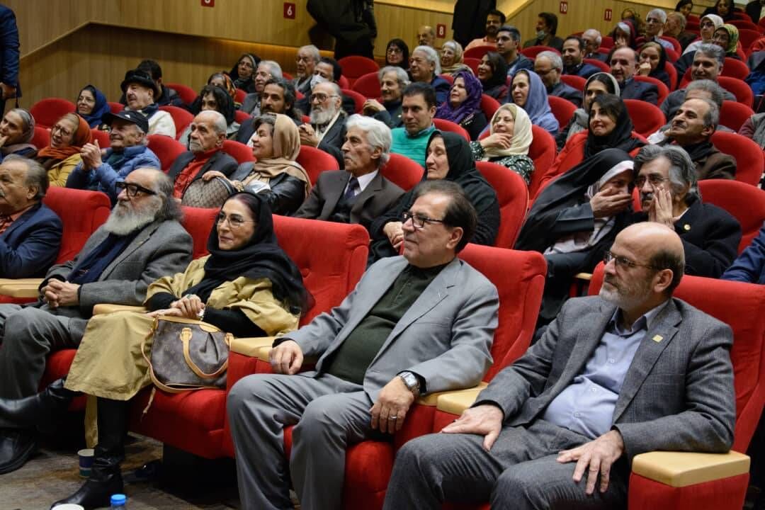 شب یلدایی هنرمندان در پارک ملی علوم و فناوری‌های نرم و صنایع فرهنگی جهاد دانشگاهی