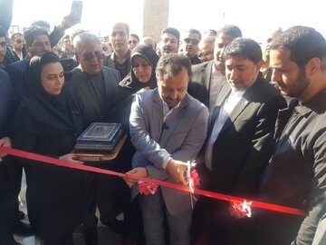 مرحله نخست مجتمع دامداری کردکوی با حضور وزیر اقتصاد افتتاح شد