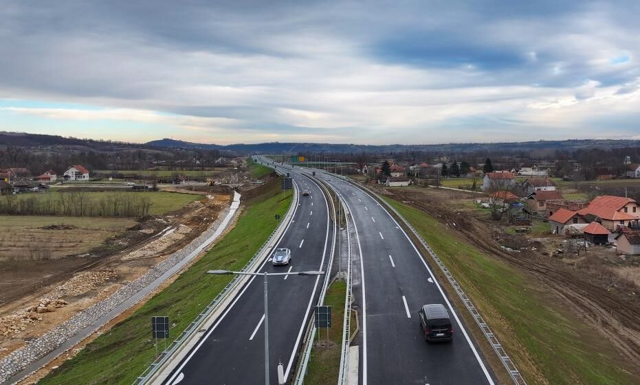 صربستان بزرگراه ساخت چین را افتتاح می‌کند