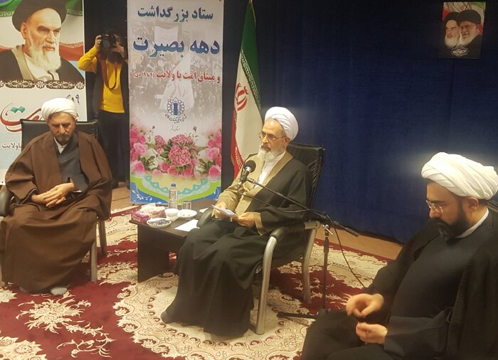 دهه بصیرت بهترین فرصت برای شناخت چالشهای فرهنگی جامعه است