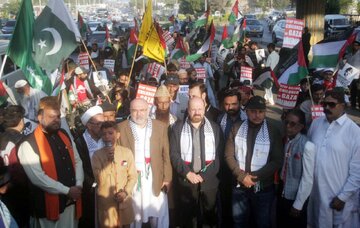 تظاهرات «مرگ بر اسرائیل» با حضور نماینده حماس در پاکستان برگزار شد+عکس