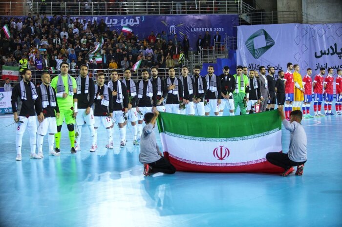 بازگشت امتیازهای کسر شده سپاهان و پرسپولیس در روز رقابت سه خارجی برای نیمکت والیبال ایران