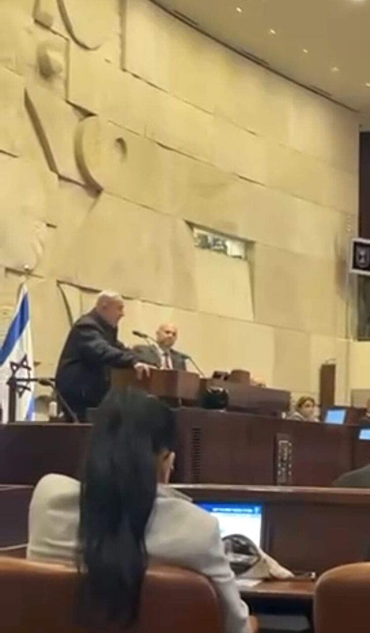 İsrailli əsirlərin ailələri Netanyahunun çıxışını kəsdilər