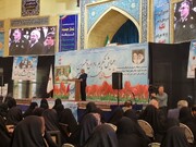استاندار همدان: مادران و همسران شهدا برای اعتلای فرهنگ ایثار تلاش می‌کنند