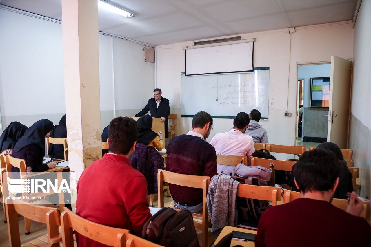 پذیرش بدون آزمون استعدادهای برتر در مقاطع تحصیلات تکمیلی دانشگاه امیرکبیر