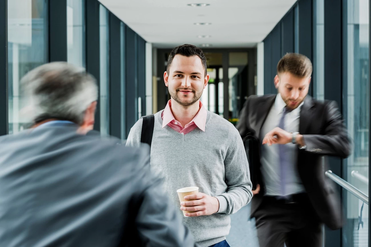 حرفهایی که نباید به همکارتان بگویید