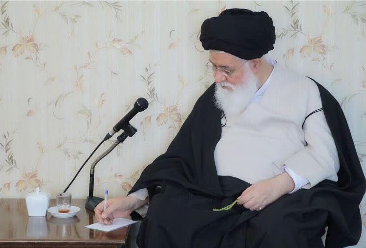 آیت الله علمالهدی: نهم دی از برگهای زرین تاریخ انقلاب است آیت الله علمالهدی: نهم دی از برگهای زرین تاریخ انقلاب است