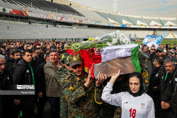 Funérailles de footballeuse iranienne « Melika Mohammadi » au Stade Azadi de Téhéran