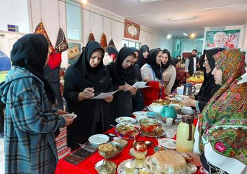 جشنواره غذاهای محلی و سنتی خلخال برگزار شد