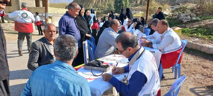 نذر خدمت هلال احمر کهگیلویه و بویراحمد به روستای شامبراکان رسید + فیلم