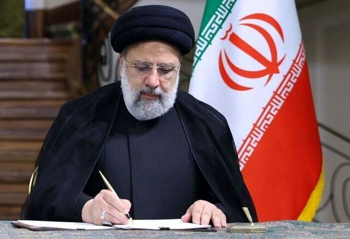 Iran president felicitates New Christian Year