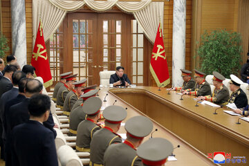 رهبر کره شمالی: ملزم به تیز کردن «شمشیر ارزشمندمان» هستیم