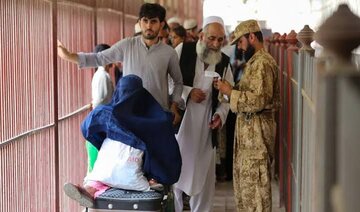 اسلام‌آباد: نیم میلیون افغانستانی پاکستان را ترک کردند