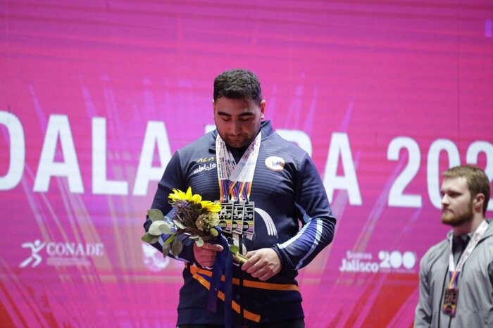 مولایی: نسلسازی اولویت اول فدراسیون وزنهبرداری است/ به قهرمانی جهان فکر میکنیم