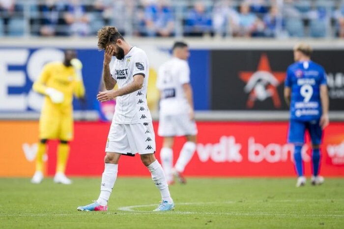 آرزوهای بزرگ سرمربی استقلال؛ لیست نکونام غول چراغ جادو میخواهد! 9