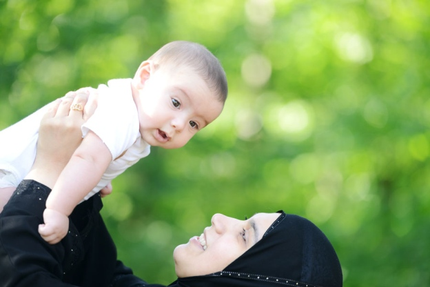 بدون کادو مامانت رو خوشحال کن!