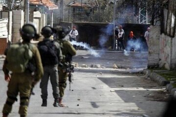 یورش مجدد به کرانه باختری/ زخمی شدن یک نظامی صهیونیست + فیلم
