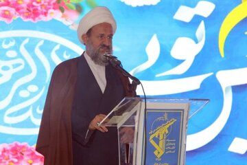 امام جمعه قرچک: بانوان رکن اساسی جامعه هستند