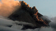 فوران آتشفشان اندونزی؛ ۲ هزار نفر خانه‌های خود را تخلیه کردند