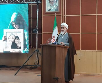 رسالت مادران ایرانی تربیت نسلی از جنس شهید سلیمانی است