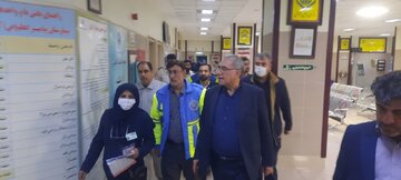 وزیر بهداشت از مجروحان انفجارهای تروریستی در ۲ بیمارستان کرمان عیادت کرد
