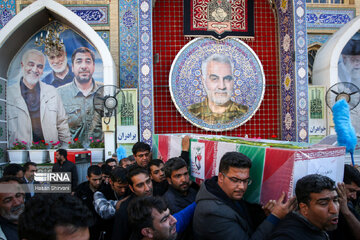 Funeral por los mártires de atentados terroristas en Kerman
