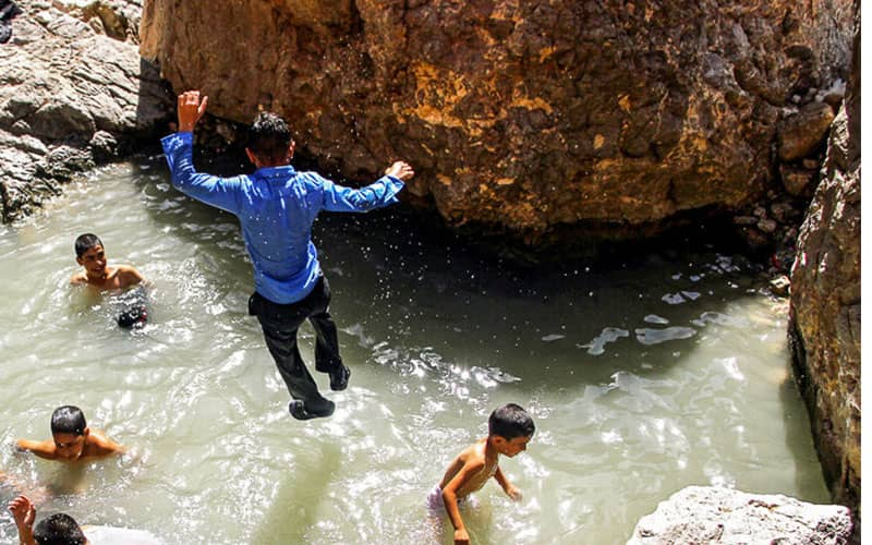 چشمه مرتضی علی؛ شگفت انگیز در طبس