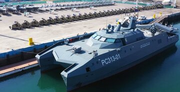Le général Salami dévoile un nouveau navire de la Marine CGRI