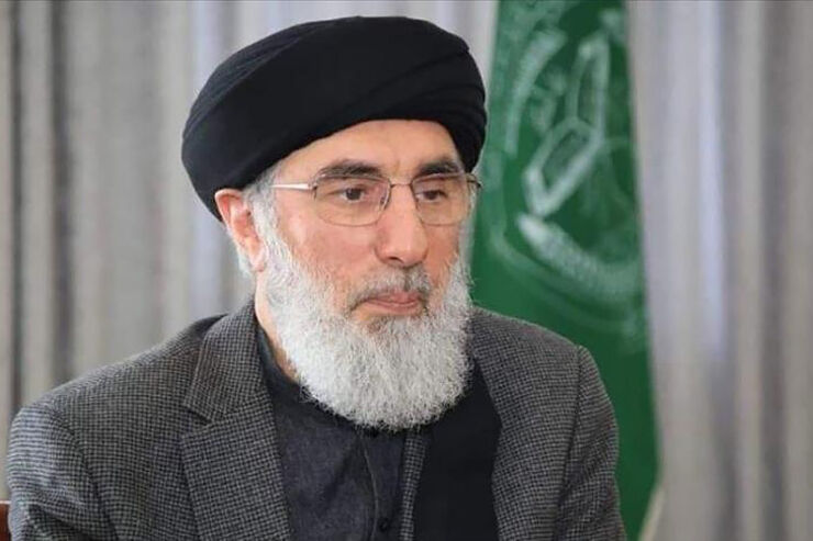 دست امریکا و صهیونیزم به خون صد‌ها هزار مسلمان جهان سرخ است