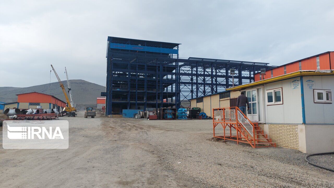 اجرای ۵۶۰ هزار میلیارد ریال طرح صنعتی در آذربایجان شرقی اجرای ۵۶۰ هزار میلیارد ریال طرح صنعتی در آذربایجان شرقی