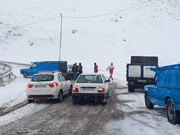 امدادرسانی هلال احمر زنجان به بیش از ۱۰۰ مسافر گرفتار در برف و کولاک
