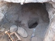 حفر تونل ١٠ متری برای دستیابی به گنج در سنندج