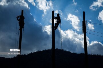 Fournir de l'électricité aux communautés rurales de Kuhrang