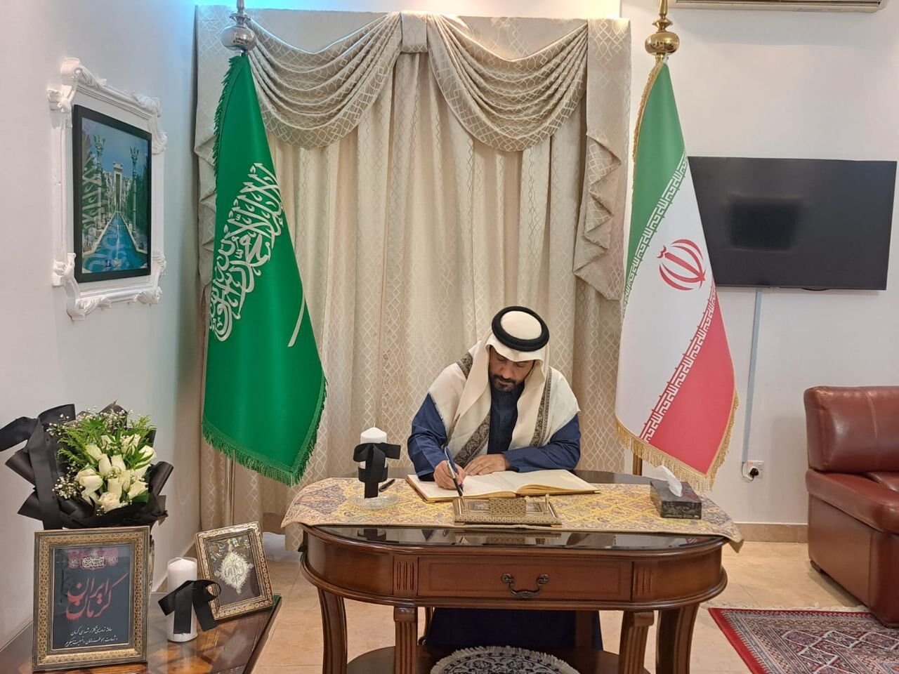 Memorial book opens at Iran's Embassy in Saudi Arabia, Iraq’s Erbil