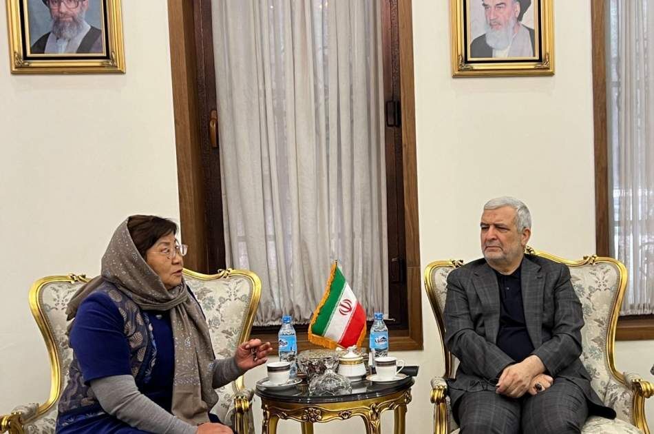 إيران والأمم المتحدة تتعاونان لوقف زراعة الخشخاش في أفغانستان