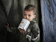 کودکان غزه بدون شیرخشک و پوشک