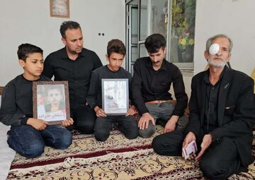 فیلم|پای صحبت خانواده شهدای حادثه تروریستی کرمان در زرند