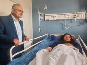 فیلم| عیادت معاون پارلمانی رییس جمهور از مجروحان انفجارهای تروریستی کرمان