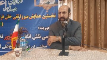 انگلیس استعمارگر با کسانی مانند امیرکبیر مقابله می‌کند