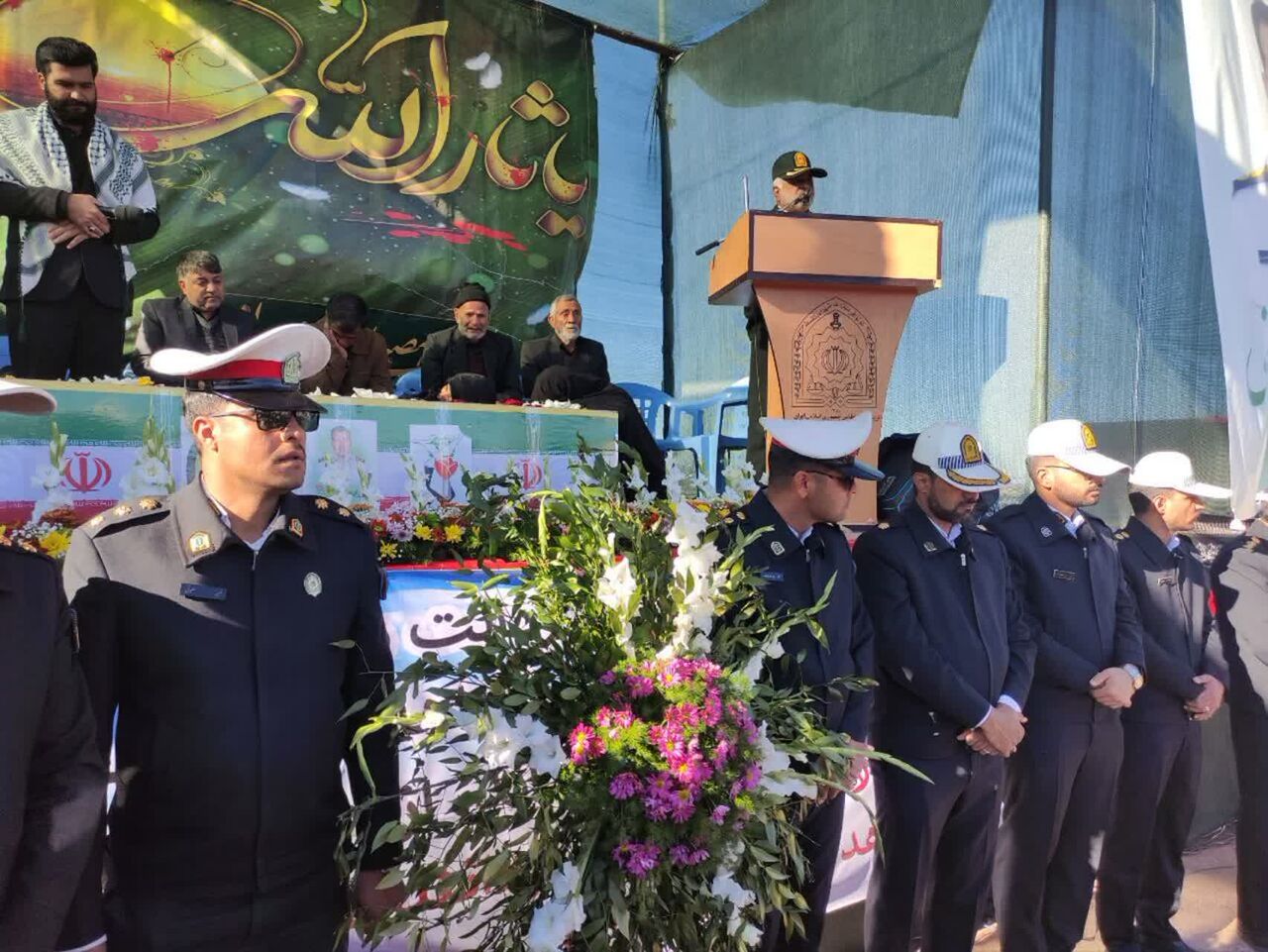 فرمانده انتظامی کرمان: همراهی مردم در تشییع شهدا نشانه قدرشناسی آنان است