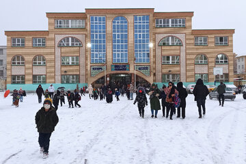 برف و سرما آموزش حضوری نوبت بعدازظهر مدارس ابتدایی سردشت را تعطیل کرد