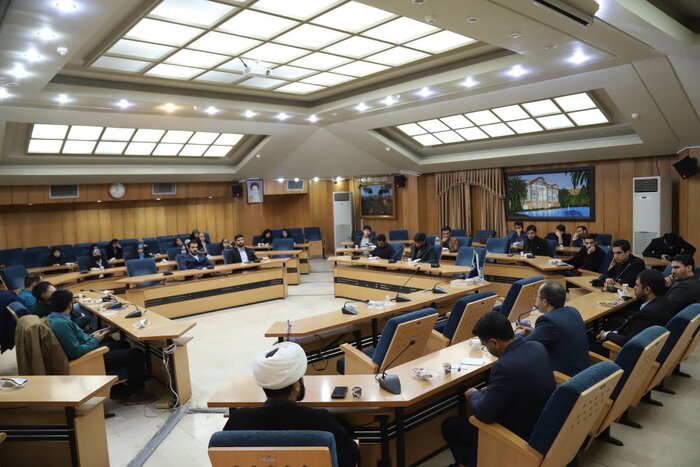 تشکل های دانشجویی جامعه را از ترفندهای جنگ ترکیبی آگاه کنند