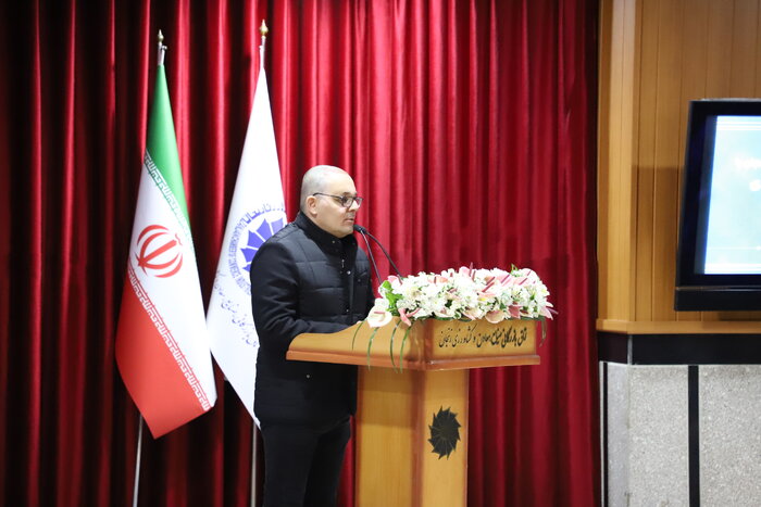 امان از بخشنامههای خلق الساعه؛ درد دل تولیدکنندگان با وزیر صمت در زنجان