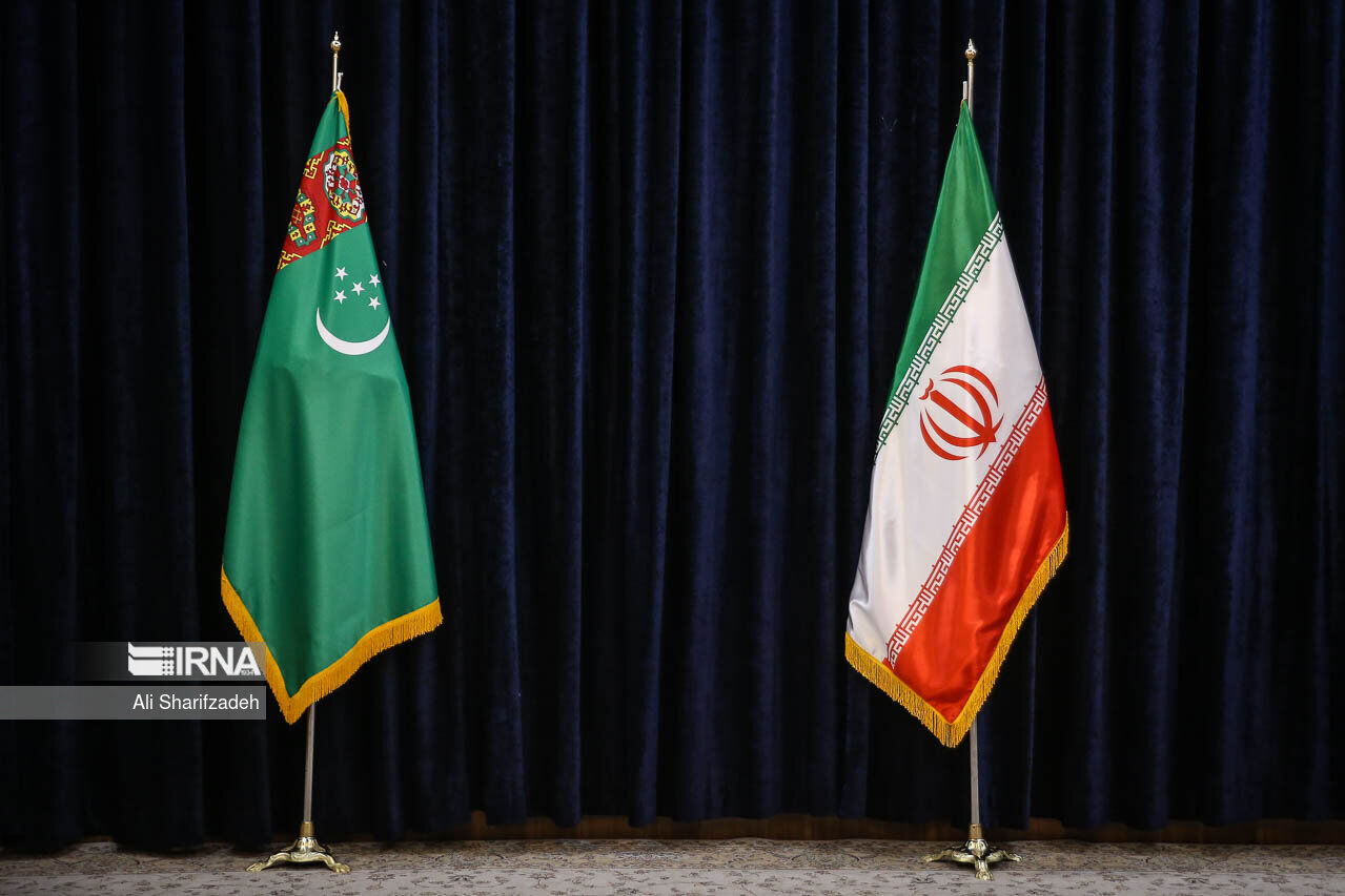 سفير ايران لدى عشق آباد: الحكومة احيت العلاقات بين إيران وتركمانستان