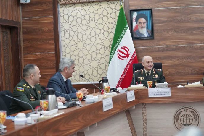 دانشگاههای دفاع ملی ایران و آذربایجان دانشگاههای دفاع ملی ایران و آذربایجان