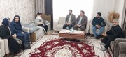 فرماندار تاکستان به عیادت بانوی ملی پوش فوتبال رفت