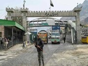 تشدید قوانین مرزی پاکستان با افغانستان و تعلیق تجارت دوجانبه 