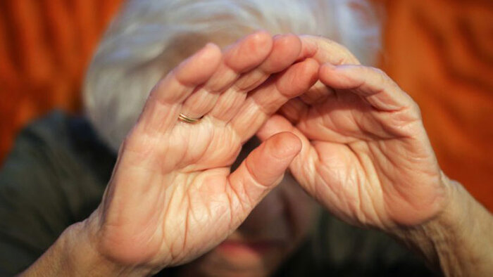 سوءاستفاده از کارتهای بانکی؛ شیوه نوین سالمند آزاری