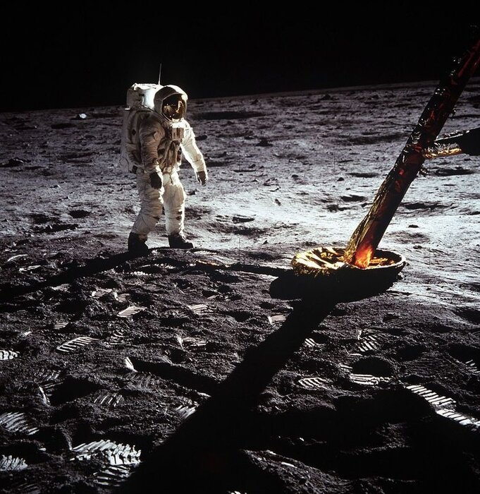 رقابت‌های فضایی به ماه خسارت گسترده می‌زند