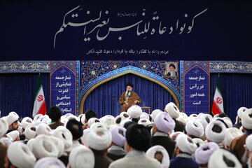 Les imams de la prière du vendredi ont rencontré l'Ayatollah Khamenei